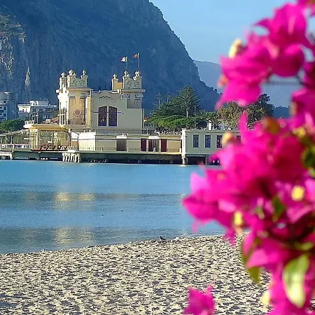 Villa Sara Isola delle Femmine